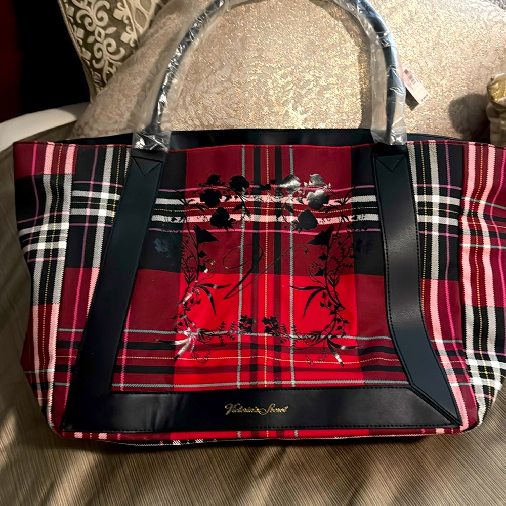Victoria’s Secret tote